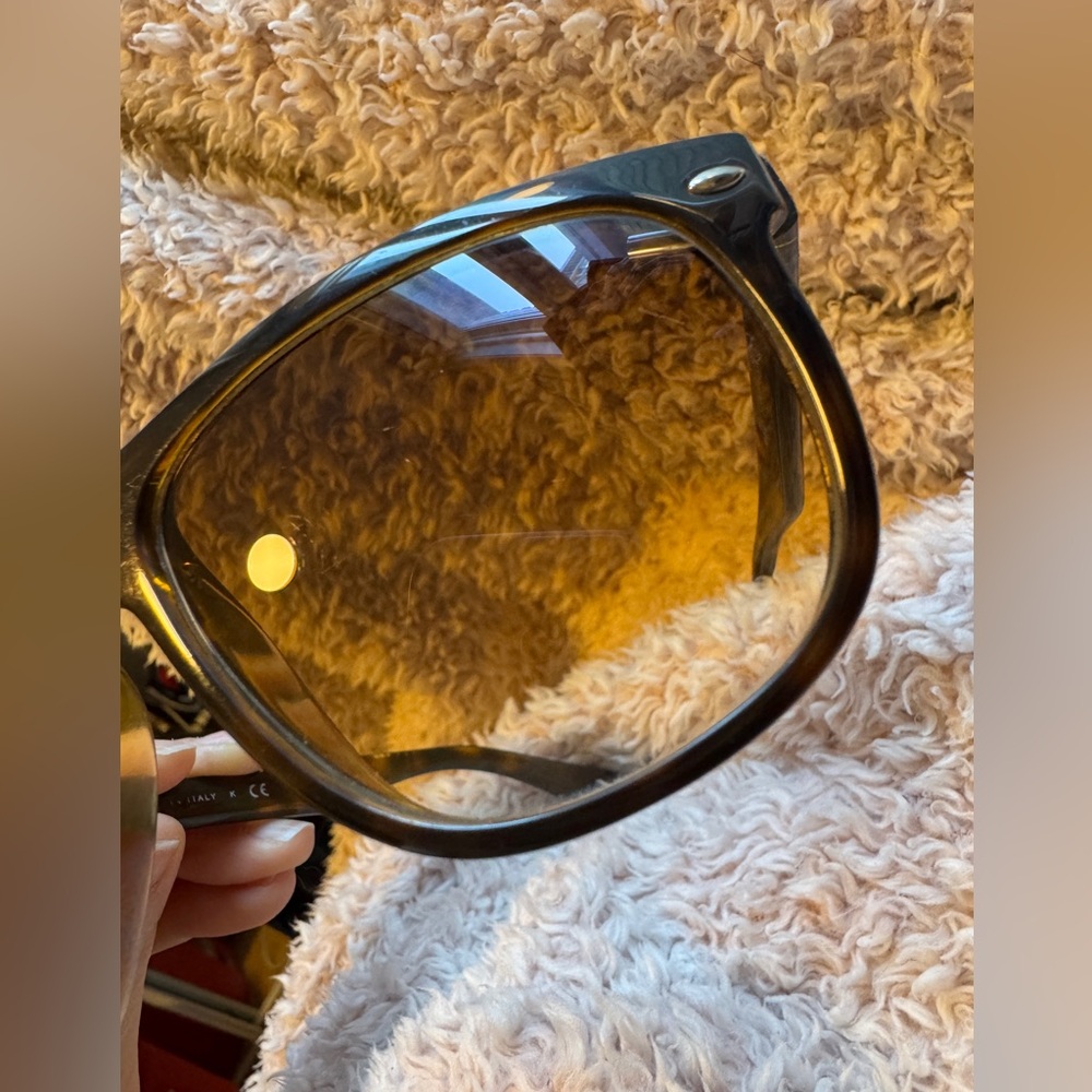 Ray-Ban Tortoise Shell Frame Sunglasses - Picture 5 of 8
